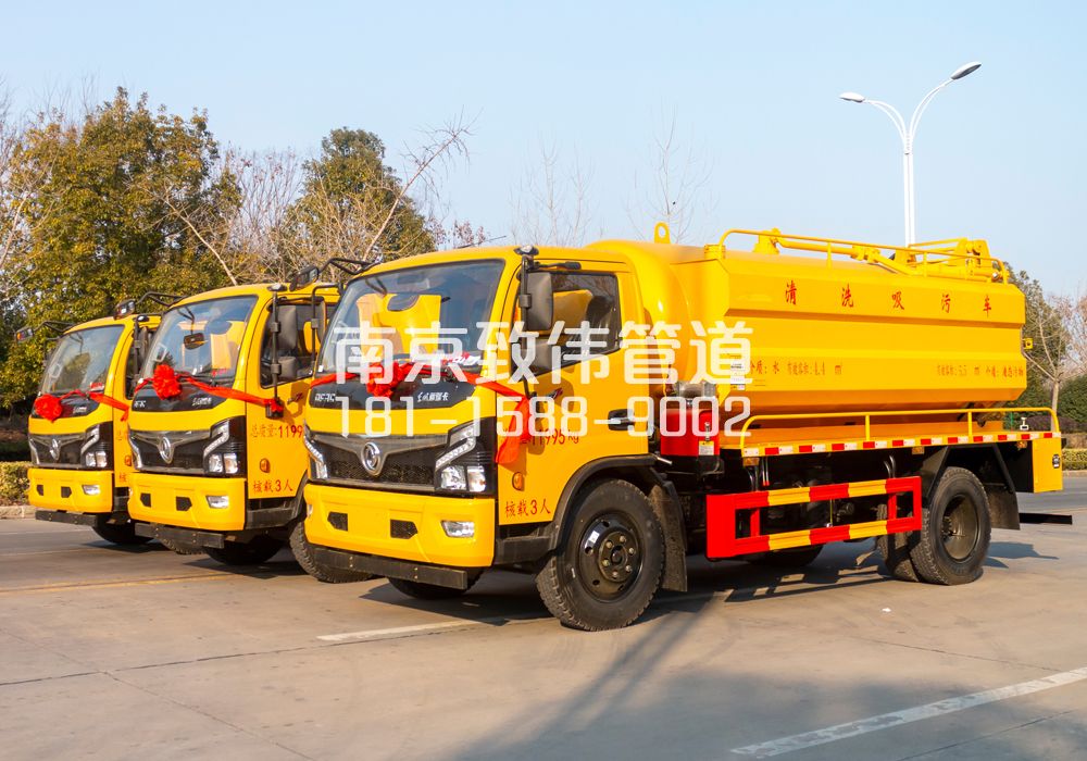 369海淀多利卡吸污车